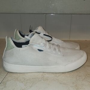 Vessi Weekend Classic Waterproof Marble White Shoes